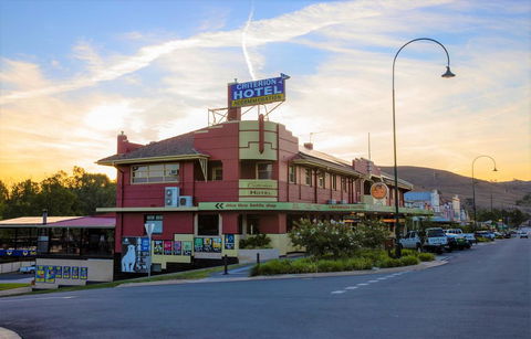 Criterion Hotel Gundagai - Tourism Caloundra 0
