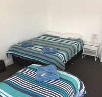 Crown Inn Hotel - Tourism Caloundra