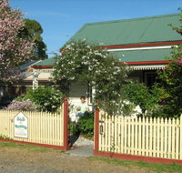 Cuddledoon Cottages Rutherglen - Tourism Caloundra