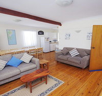 Culburra Sea Stay - beach and shop an easy walk - Tourism Caloundra