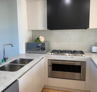 Delicate and Peaceful Bundoora Townhouse 10 - Tourism Caloundra