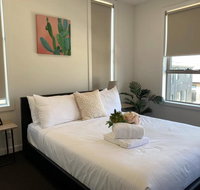 Delicate and Peaceful Bundoora Townhouse 11-R2 - Tourism Caloundra