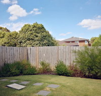 Delicate and Peaceful Bundoora Townhouse 20-R2 - Tourism Caloundra