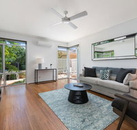 Deluxe Unit with Pool Parking and Gym near Beaches - Tourism Caloundra