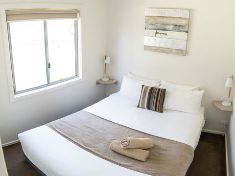 Deniliquin Riverside Caravan Park - Tourism Caloundra 3