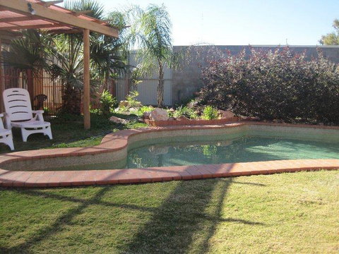 Desert Rose Inn Alice Springs - Tourism Caloundra 2