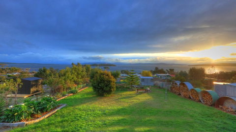 Discover Bruny Island Holiday Accommodation - Tourism Caloundra 2