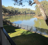 Discovery Parks - Maidens Inn Moama - Tourism Caloundra