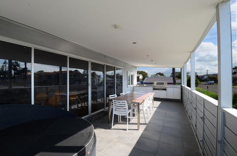 Dream Catcher Beach House - Shellharbour - Tourism Caloundra 1