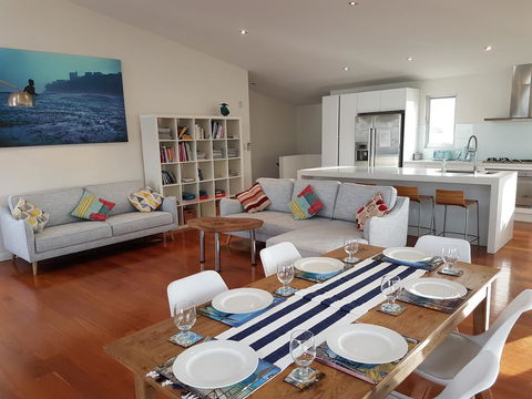 Dream Catcher Beach House - Shellharbour - Tourism Caloundra 0