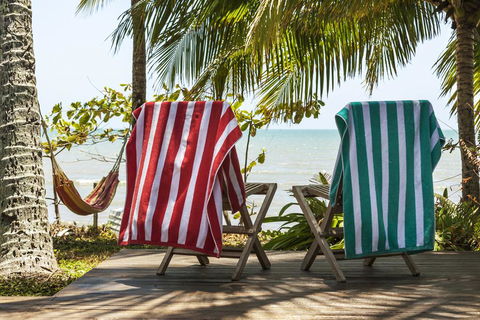 Drift Beach House Getaway - Tourism Caloundra 1