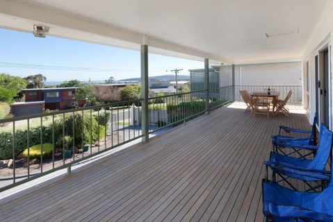 DROMANA BAY VIEWS - DROMANA - Tourism Caloundra 0