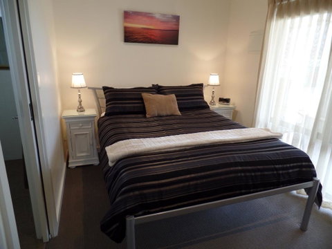 Dromana Beach Getaway Motel - Tourism Caloundra 3