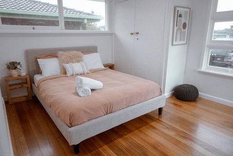 Dromana Beach House - Tourism Caloundra 0