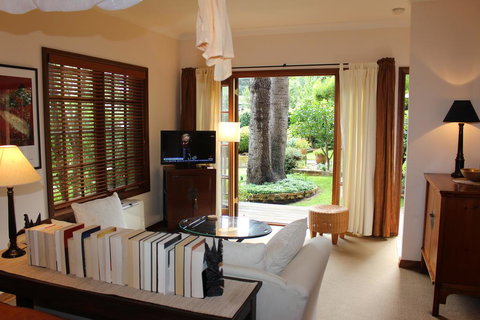 Dukis House - Tourism Caloundra 2