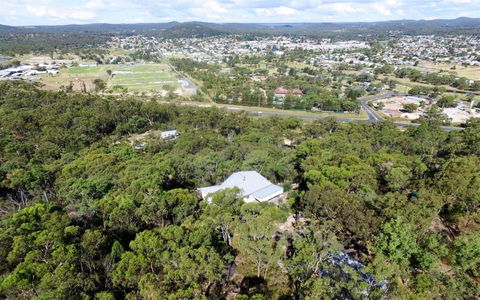 Eagle's Nest - Tourism Caloundra 0