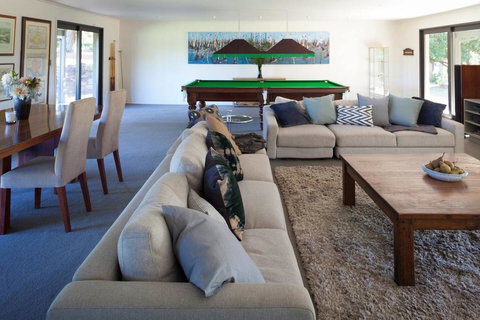 East Wing - Tourism Caloundra 1