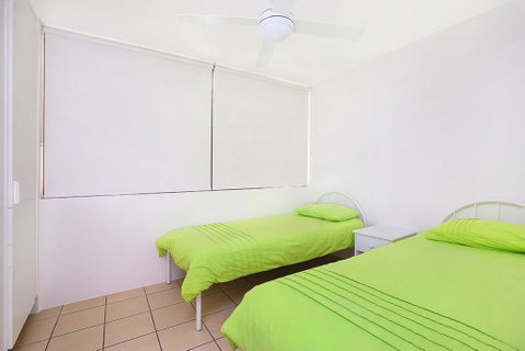 Eastbourne U4, 80 Esplanade, Golden Beach - Tourism Caloundra 2