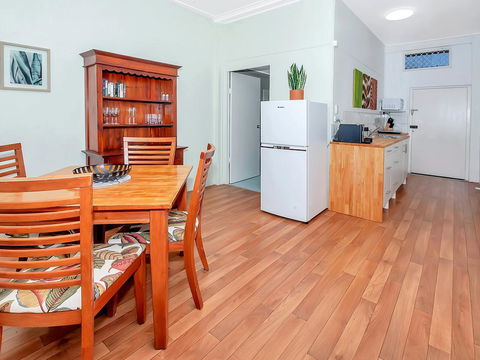 Easy Going Holiday Unit On McKenzie MK5 - Tourism Caloundra 2