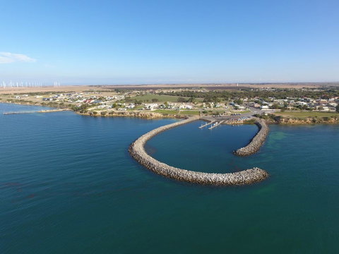 Edithburgh Caravan Park - Tourism Caloundra 0