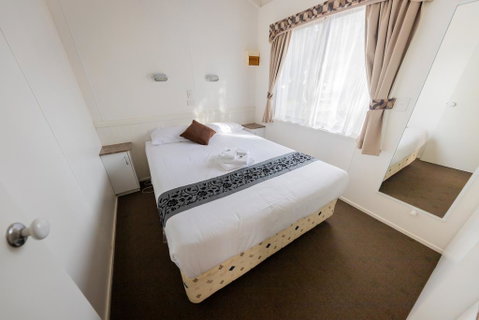 Eildon Riverside Holiday Park - Tourism Caloundra 1