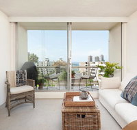 Elizabeth Bay Home with a View - Tourism Caloundra