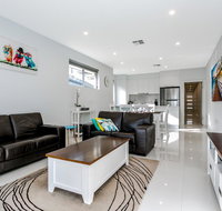 Ella House Adelaide - Tourism Caloundra