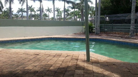 Endeavour Court U6, 15 Landsborough Pde - Tourism Caloundra 1
