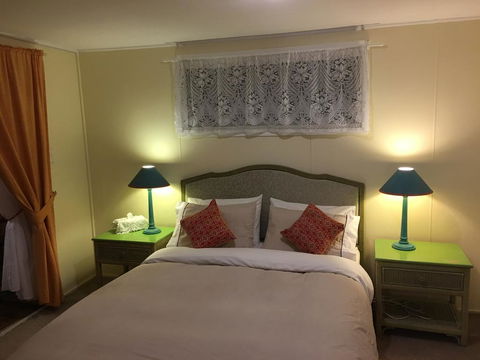 English Gardens - Forest Spa Suite - Tourism Caloundra 2