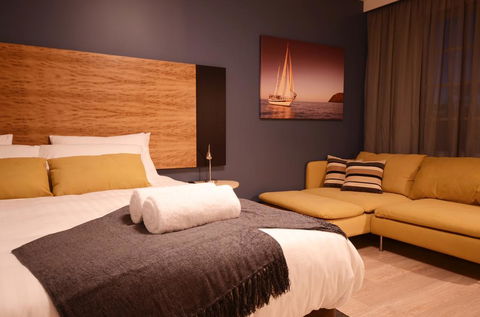 Entally Lodge - Tourism Caloundra 0