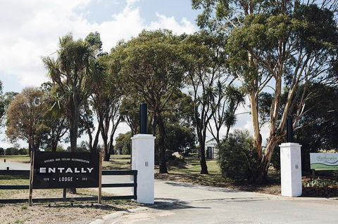 Entally Lodge - Tourism Caloundra 1