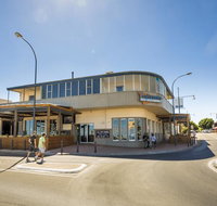 Esplanade Hotel Adelaide - Tourism Caloundra