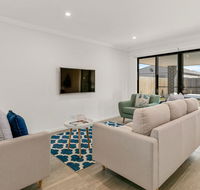 Everton's Retreat - Tourism Caloundra