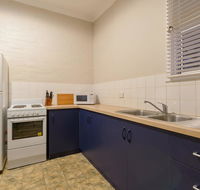 Exmouth Villas Unit 35 - 2 Bedroom Self-Contained Unit at the Heart of Town - Tourism Caloundra