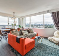 Exquisite 2 bed apartment with beach  city views - Tourism Caloundra