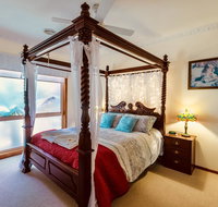 Fairy Wren Apartment