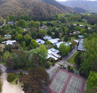 Feathertop Chalet - Tourism Caloundra