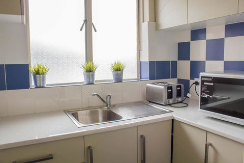 Figtree Hotel - Tourism Caloundra 1