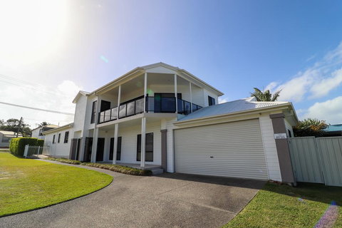 Flexi At Belmont - Tourism Caloundra 0