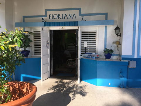 Floriana Guest House - Tourism Caloundra 2