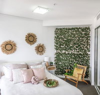 Forest themed APT in the Heart of Brisbane CBD - Tourism Caloundra