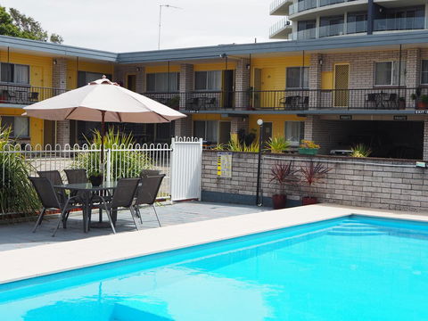 Forster Motor Inn - Tourism Caloundra 0