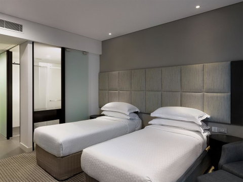 Four Points By Sheraton Brisbane - Tourism Caloundra 2