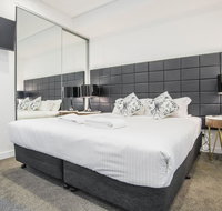 Free wifi 1bed1bath Apartment at Chatswood
