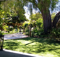 Friends Holiday House - Tourism Caloundra