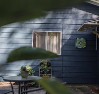 Funky Flat on Acreage - Tourism Caloundra