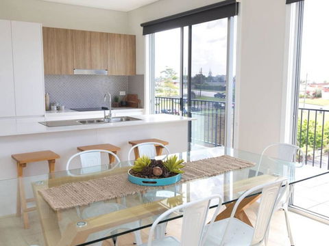 G149 Apartment 4 - Tourism Caloundra 1