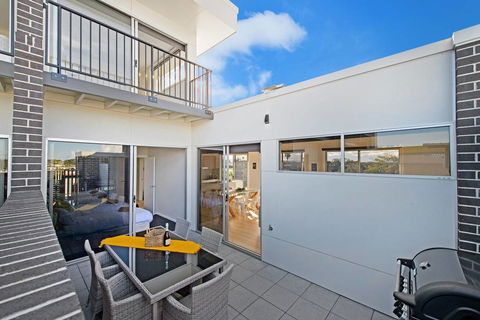 G149 Apartment 4 - Tourism Caloundra 2