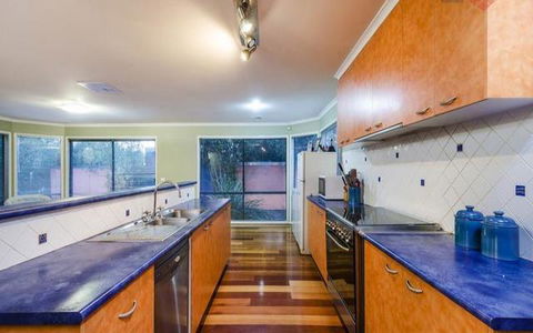 Galahonest Seabrook West Melbourne House - Tourism Caloundra 1