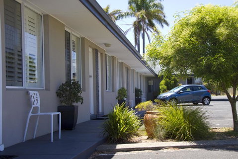 Gale Street Motel & Villas - Tourism Caloundra 0